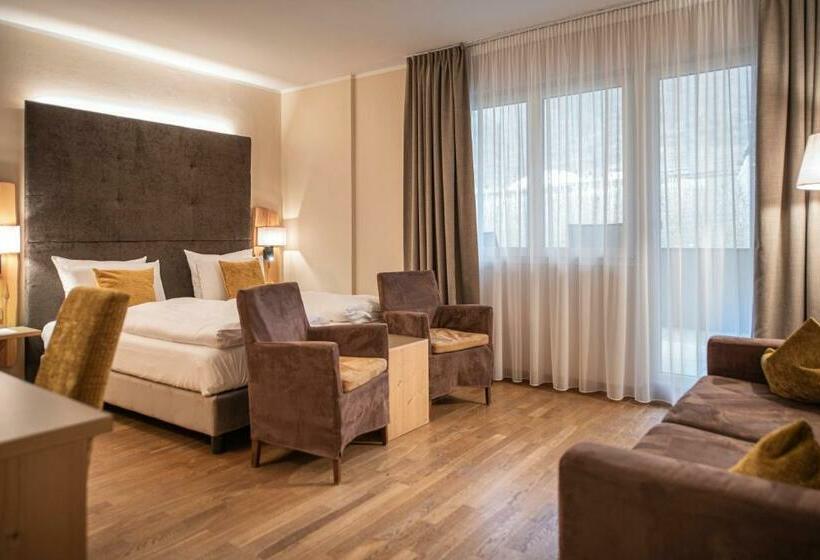 标准间带阳台, Vitalpina Hotel Waldhof