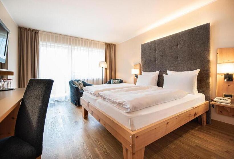 Номер Стандарт с Балконом, Vitalpina Hotel Waldhof