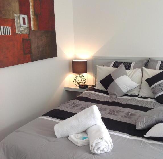 Номер Стандарт, Motel Farnboro