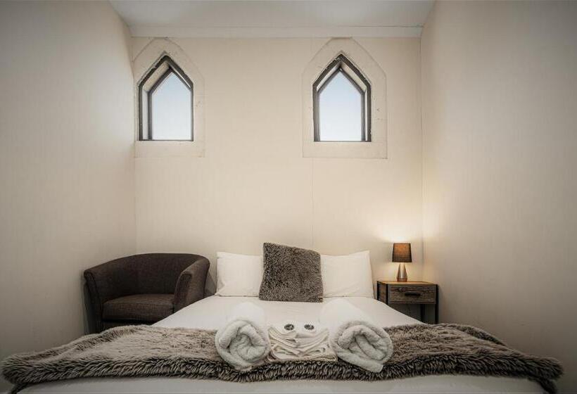 스탠다드 룸, Kryal Castle Ballarat