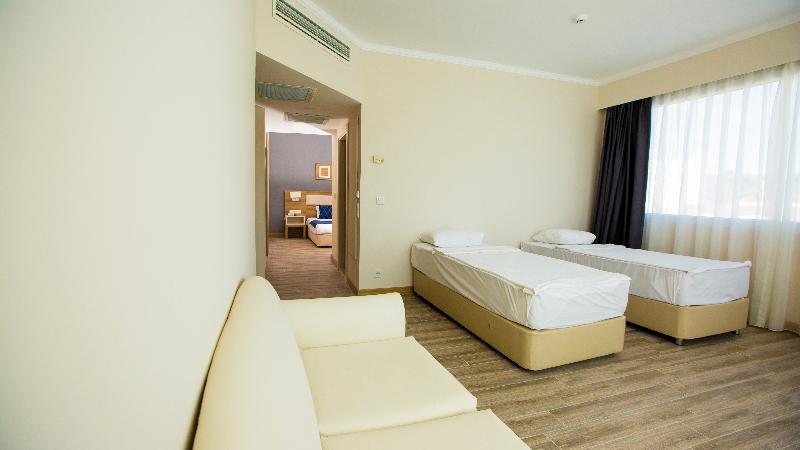 Семейный Номер, Fortezza Beach Resort