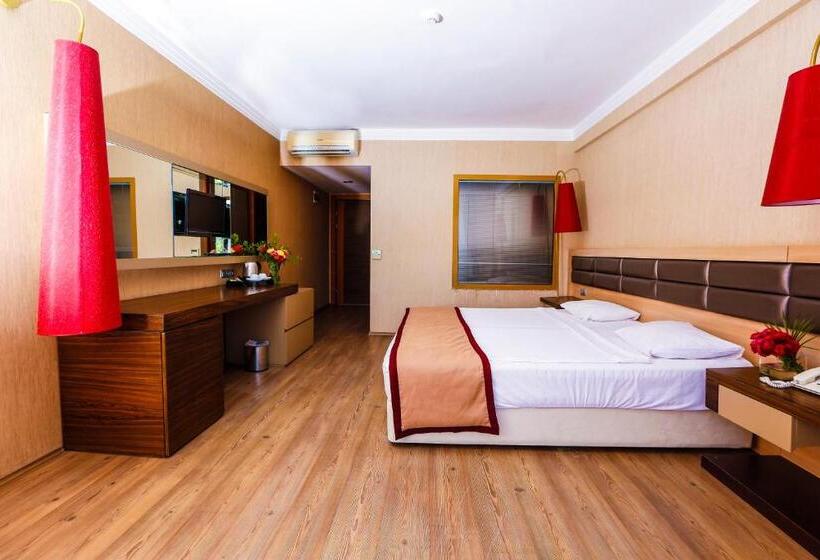 Номер Deluxe Вид на Бассейн, Fortezza Beach Resort