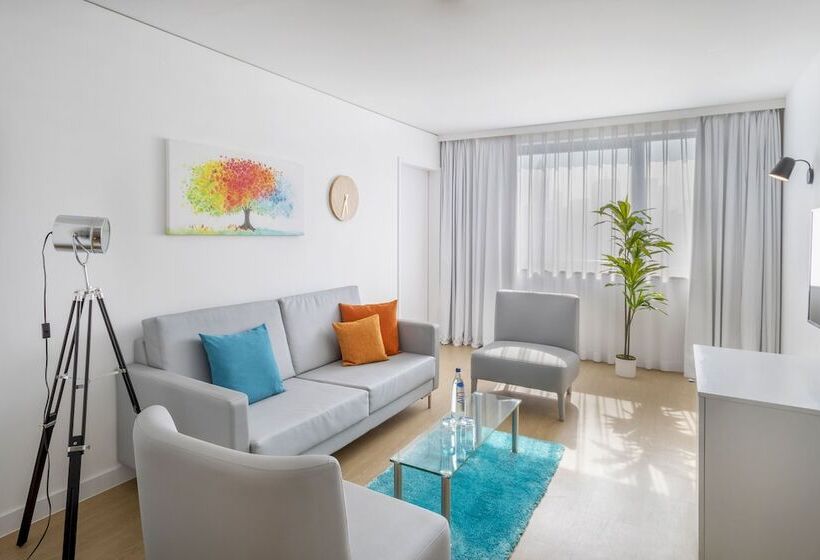 Номер Стандарт, Frankfurt Messe Affiliated By Melia