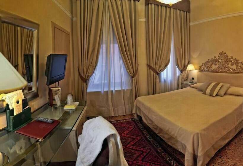Habitació Deluxe, Liassidi Palace