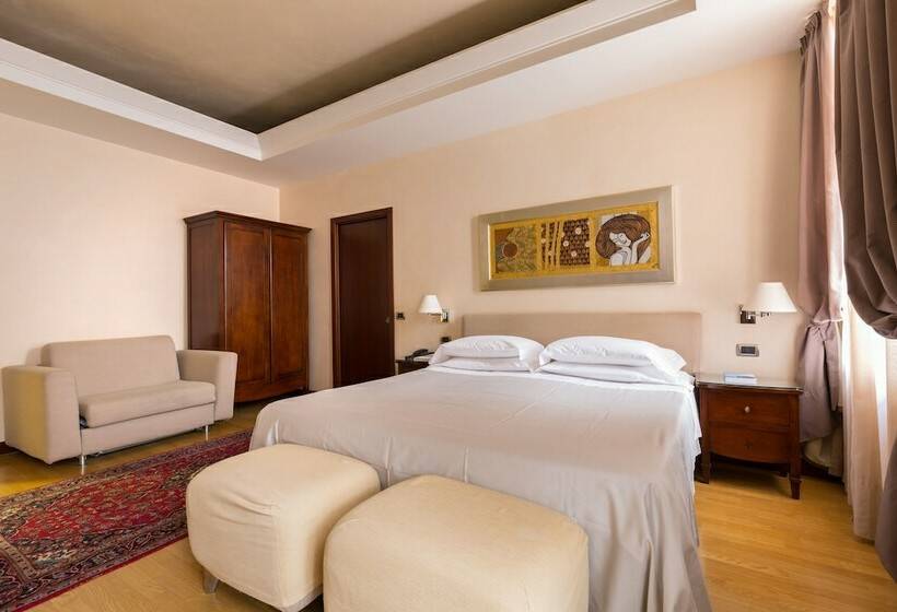 Junior Suite, Liassidi Palace