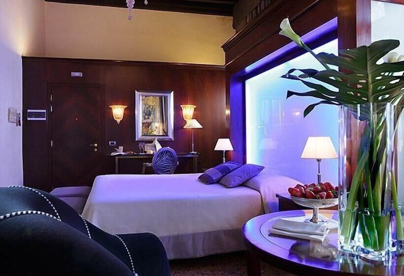 Suite Llit King, Liassidi Palace