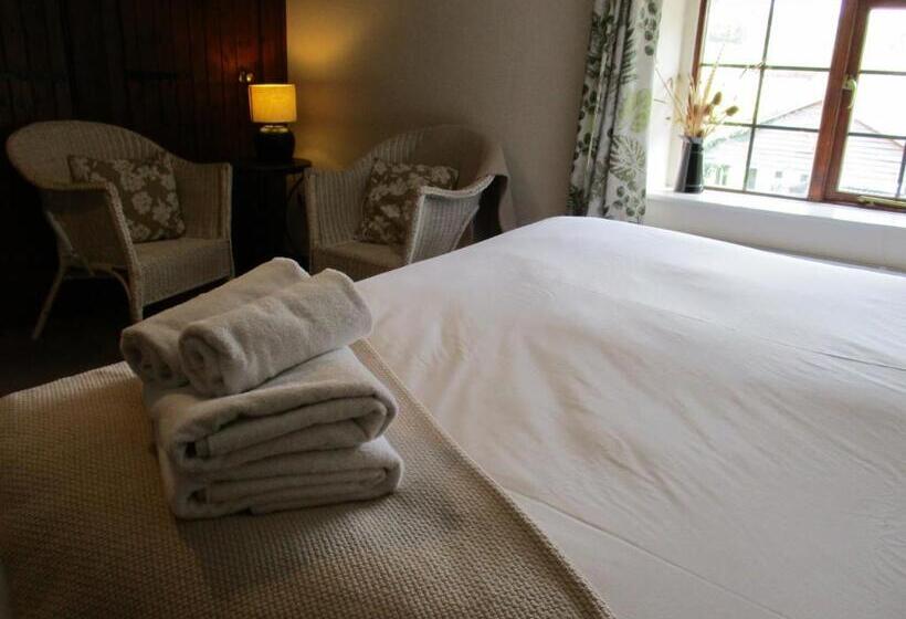 Номер Deluxe Вид на Сад, The White Horse Inn