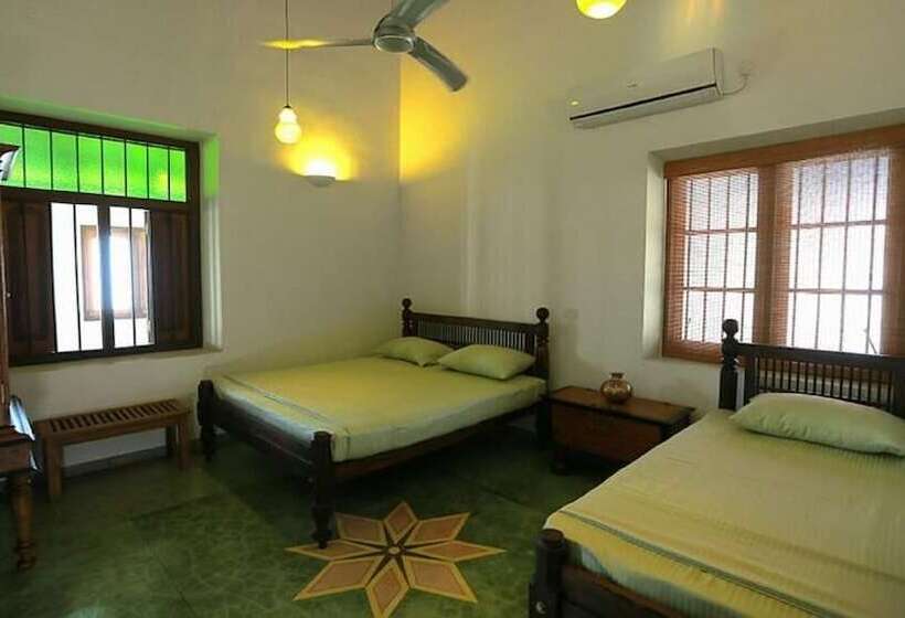 Трехместный Номер Superior, Yoho Monsoon Villa