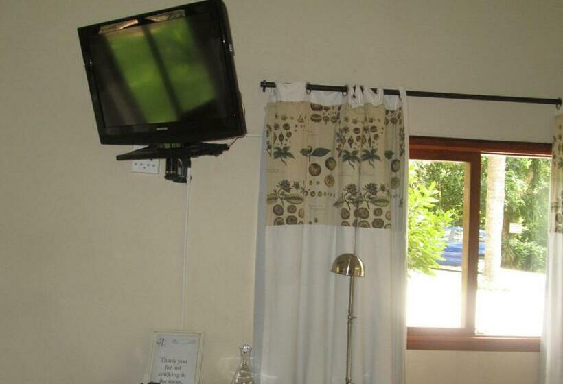 غرفة ديلوكس مطلّة علي الحديقة, Almar View Guest House