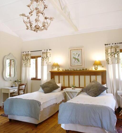 غرفة عائلية مطلّة علي الحديقة, Almar View Guest House
