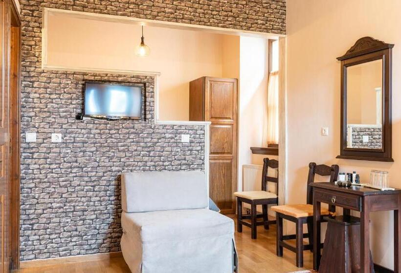 Номер Стандарт Трехместный, Kazas Luxury Apartments