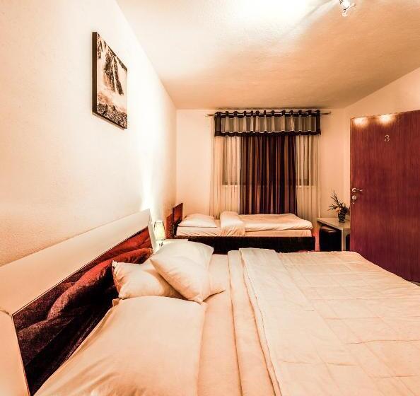 اتاق استاندارد سه نفره, Guest House Slavica