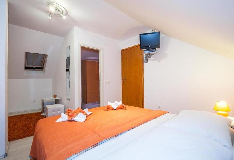 اتاق راحتی, Guest House Slavica