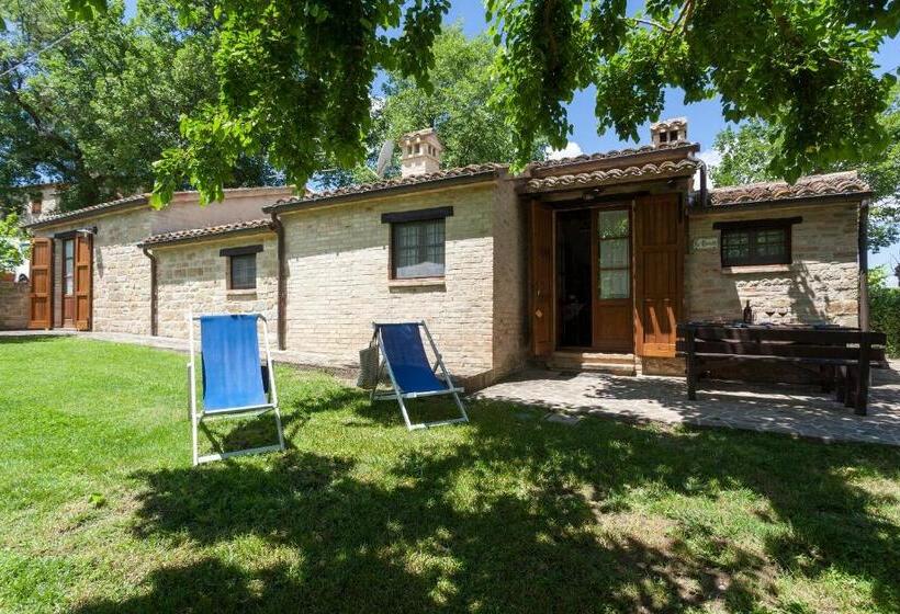 Апартаменты 3 Спальни, Agriturismo Tre Querce