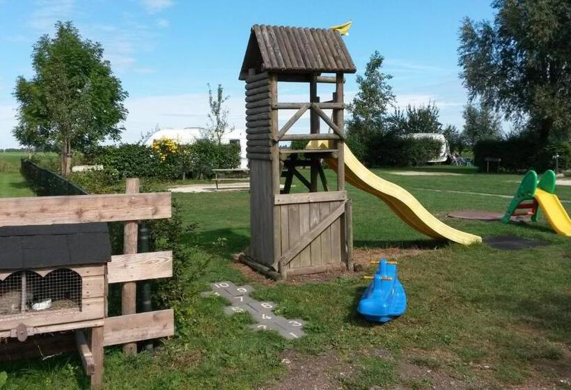 غرفة قياسية مزوَّدة بتراس, Boerderij Hazenveld