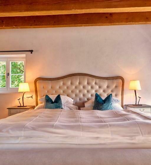 Номер Deluxe, Château Salavaux