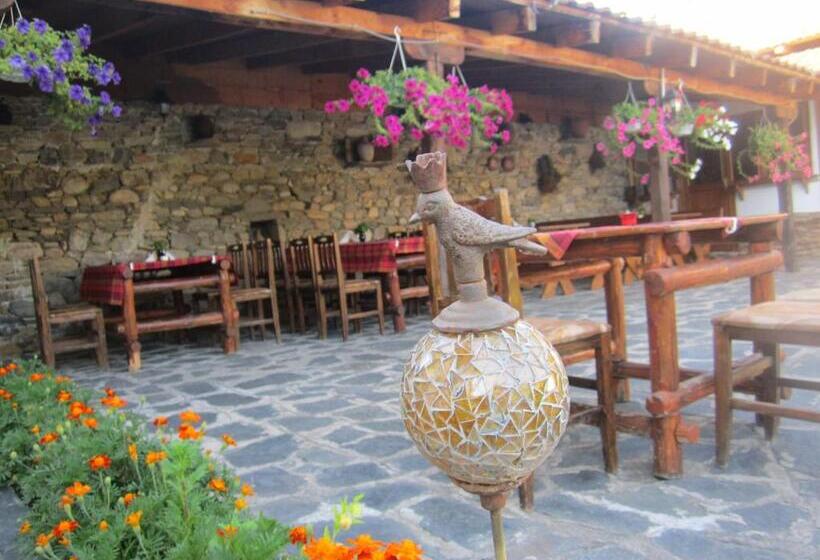 Дом 1 Спальня, Guest House Popov
