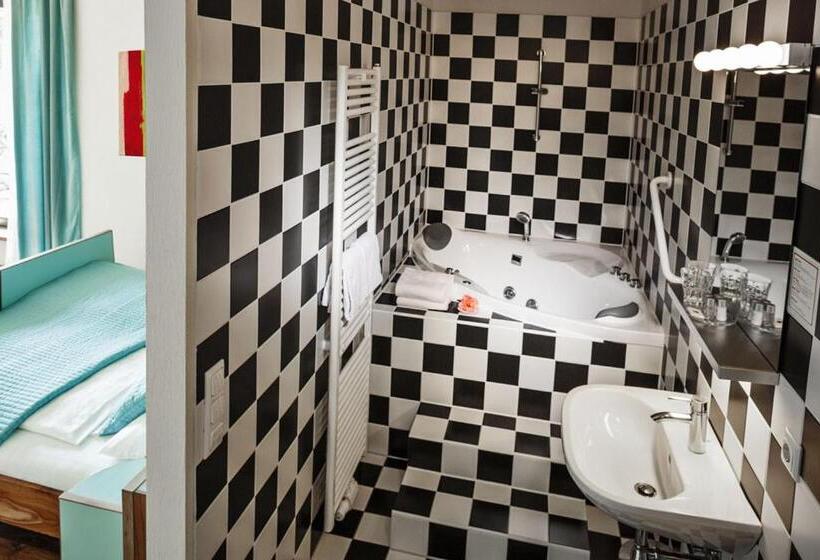 Номер Стандарт, Weingartenhotel Harkamp Südsteiermark