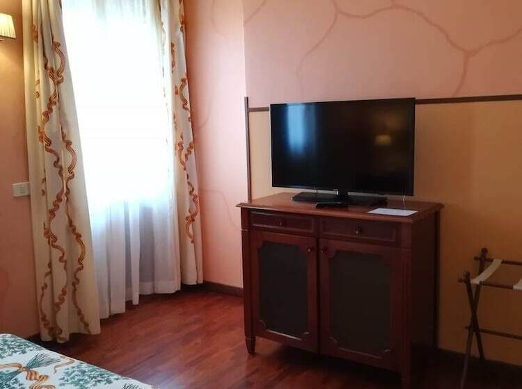 اتاق لوکس, Allegroitalia Etna Pedara