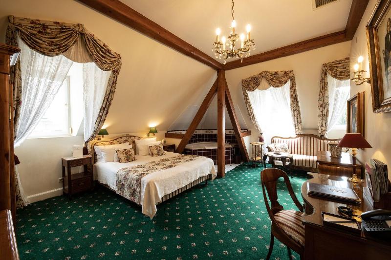 Номер Deluxe, Belle Epoque