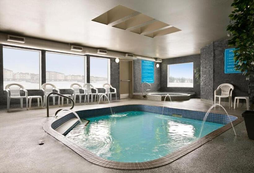 Люкс Executive Кровать Кинг, Days Inn By Wyndham Regina