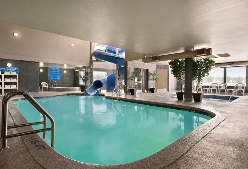 Номер Deluxe Адаптированный для Инвалидов, Days Inn By Wyndham Regina