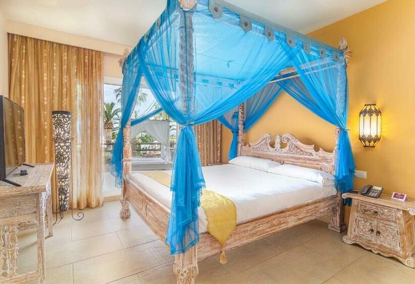 سوئیت جونیور با چشم‌انداز باغ, El Cortijo De Zahara By Qhotels