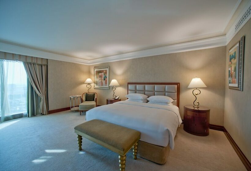 Люкс Вид на Сад, Grand Hyatt Dubai