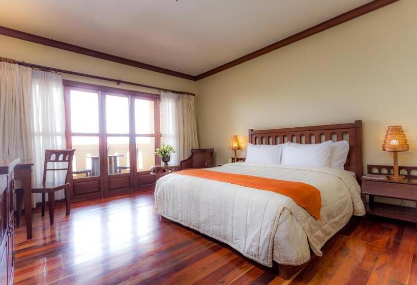 Номер Deluxe, Royal Angkor Resort & Spa