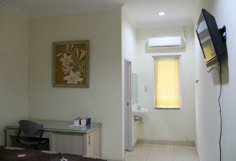 Номер Стандарт, Cinere Inn & Residence