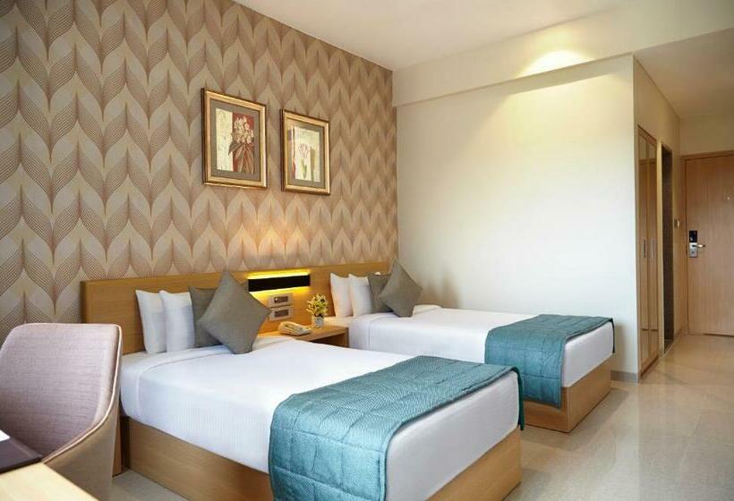 Номер Deluxe, Click Hotel, Junagadh