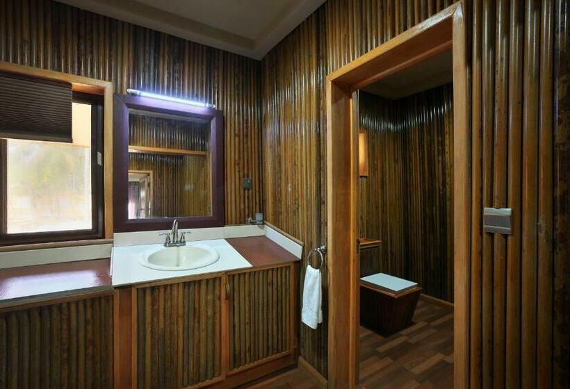 스탠다드 룸 킹사이즈 침대, Maaha Beach Resort