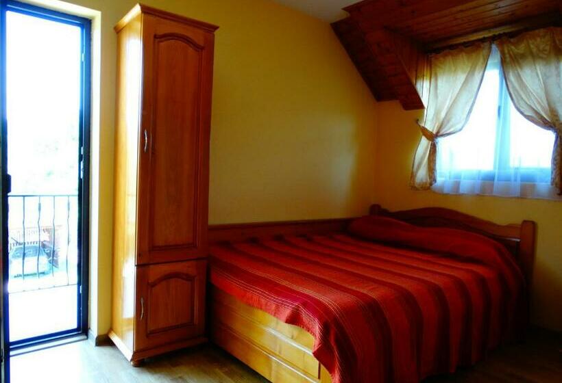 اتاق استاندارد با تخت بزرگ, Pensiunea Casa Maria