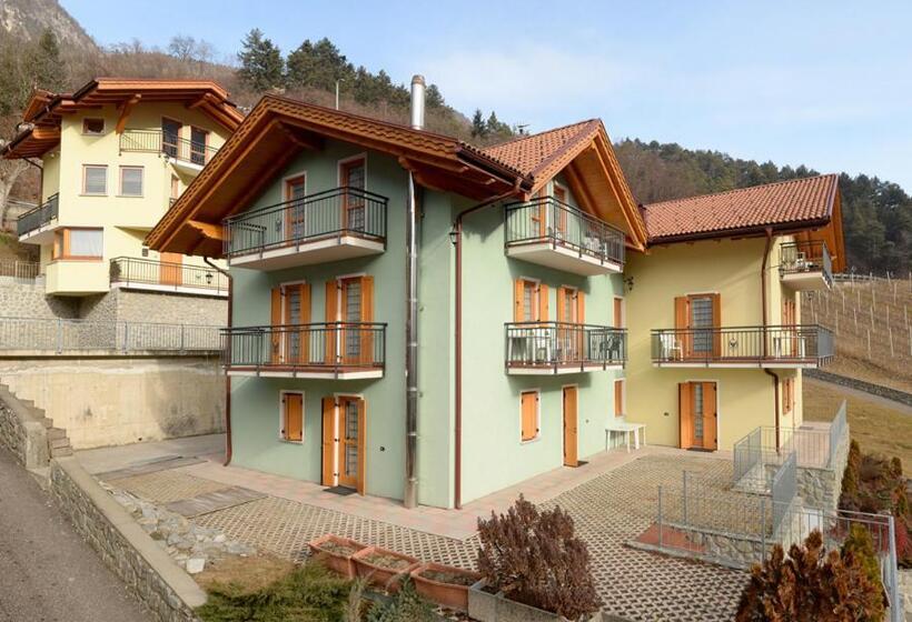 스탠다드 스튜디오, Residence Al Pescatore