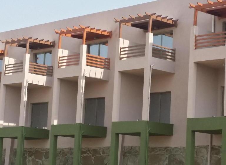 Апартаменты 2 Спальни, شاليهات العرسان بمسبح وبدون مسبح بمحايل عسير ترقش