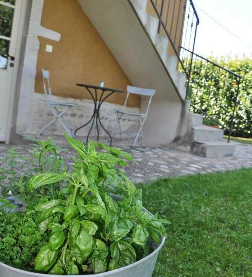 Номер Стандарт Вид на Сад, B&b La Cerisaie