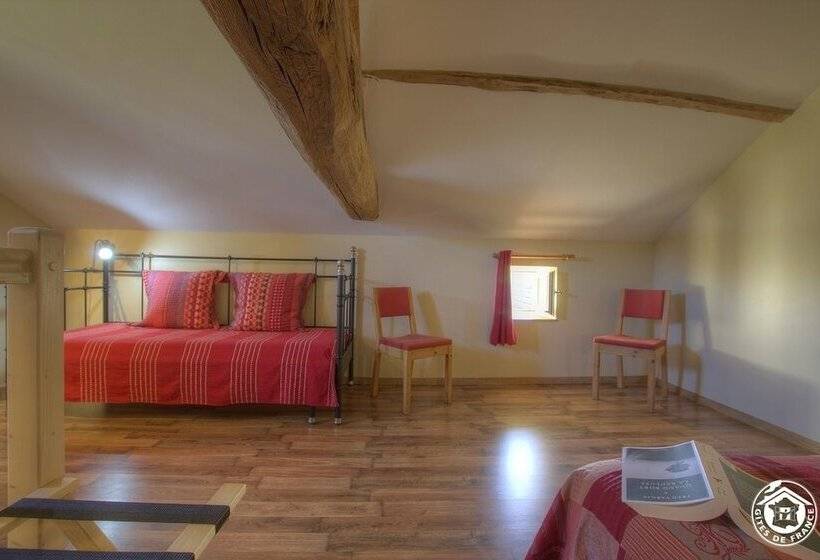 Семейный Номер, B&b La Cerisaie