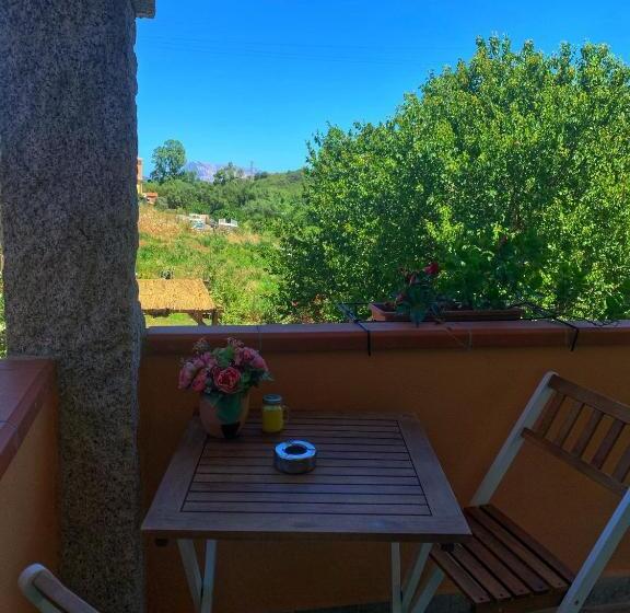 Номер Стандарт, B&b La Petra Longa