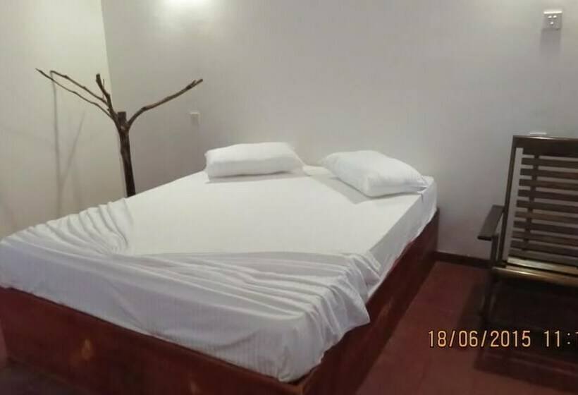 带4个卧室的公寓, Sinharaja Birders Lodge