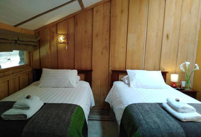 Четырехместный Номер Стандарт, Alto Melimoyu Hotel & Patagonia