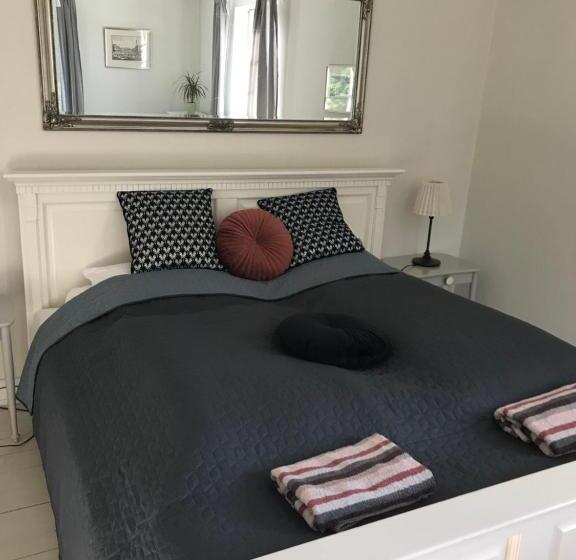 디럭스 룸, øbjerggaard Bedrooms
