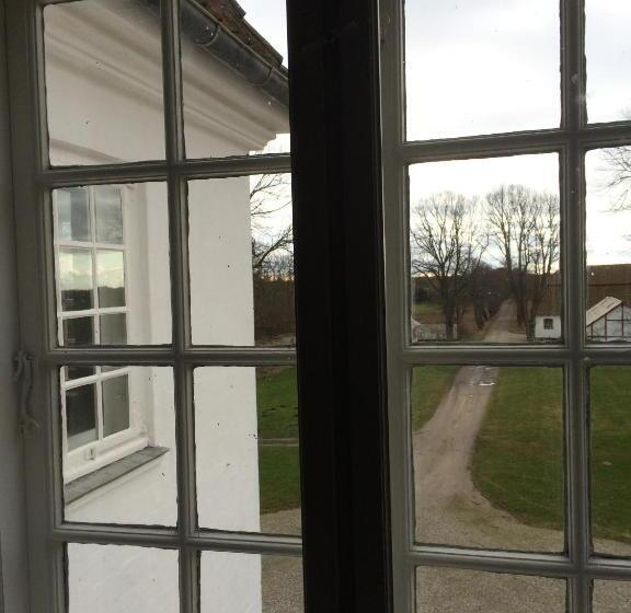 기본룸, øbjerggaard Bedrooms