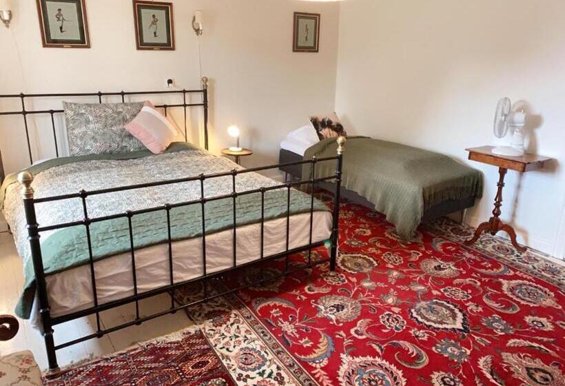 스탠다드 룸, øbjerggaard Bedrooms