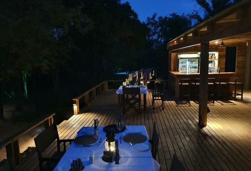 Номер Стандарт, Kingfisher Creek Safari Lodge