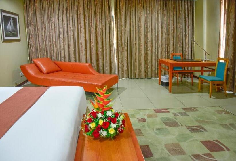 اتاق سوپریور با چشم‌انداز دریا, Harbour View Suites