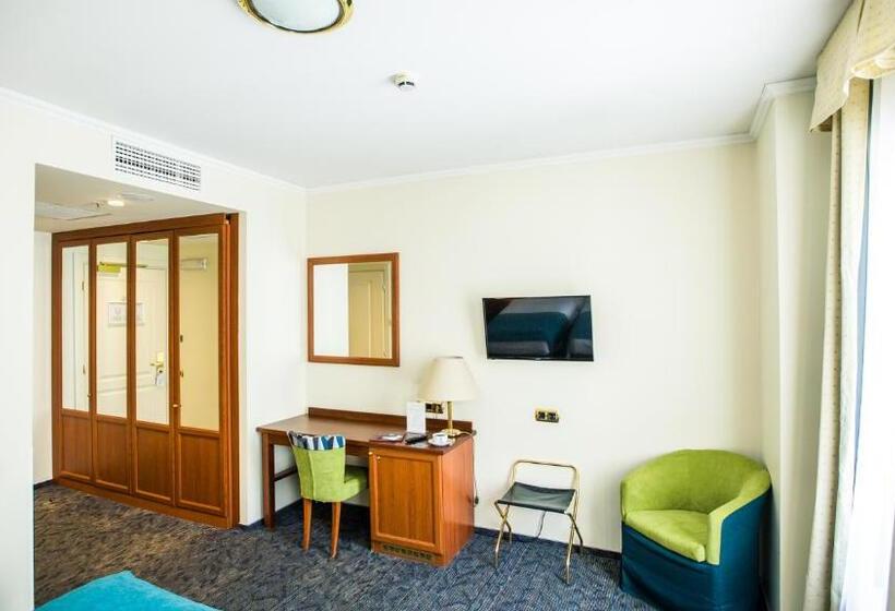 标准间, Hestia Hotel Jugend