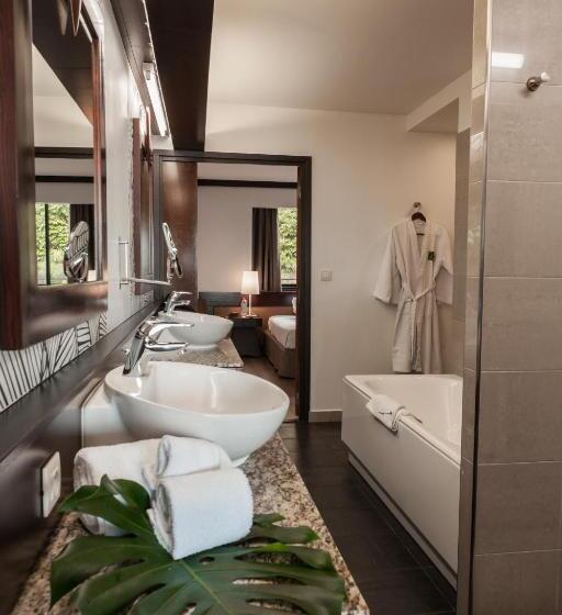 سوئیت پریمیوم با چشم‌انداز دریا, Le Tahiti By Pearl Resorts