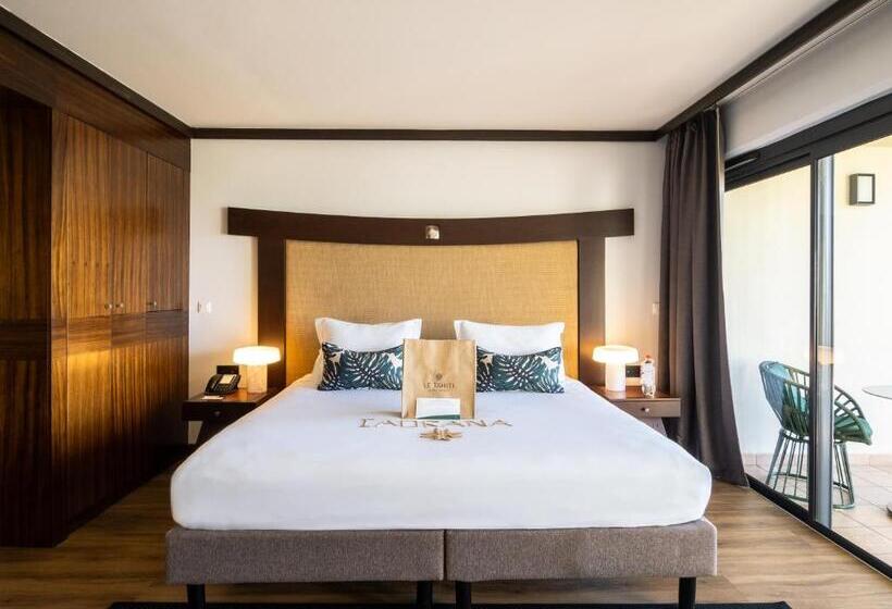 Standard Room with Hidromassage Sea View, Le Tahiti By Pearl Resorts