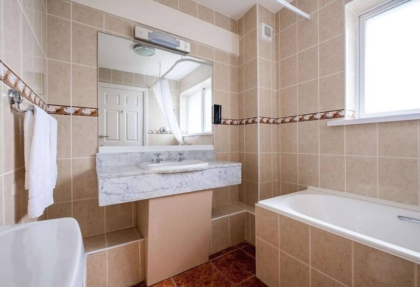 Номер Стандарт, Quality Hotel And Leisure Centre Youghal