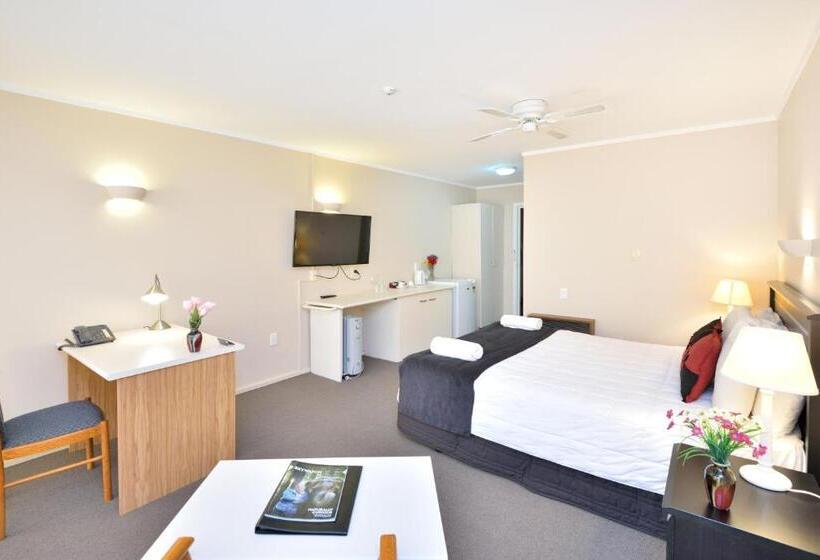 Номер бизнес-класса, Manukau Hotel & Conference Centre